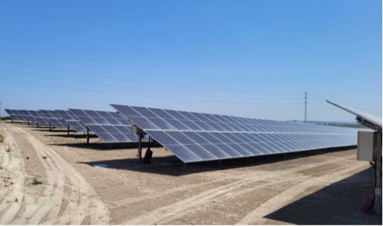 Instalación de paneles fotovoltaicos para la reducción de cuotas